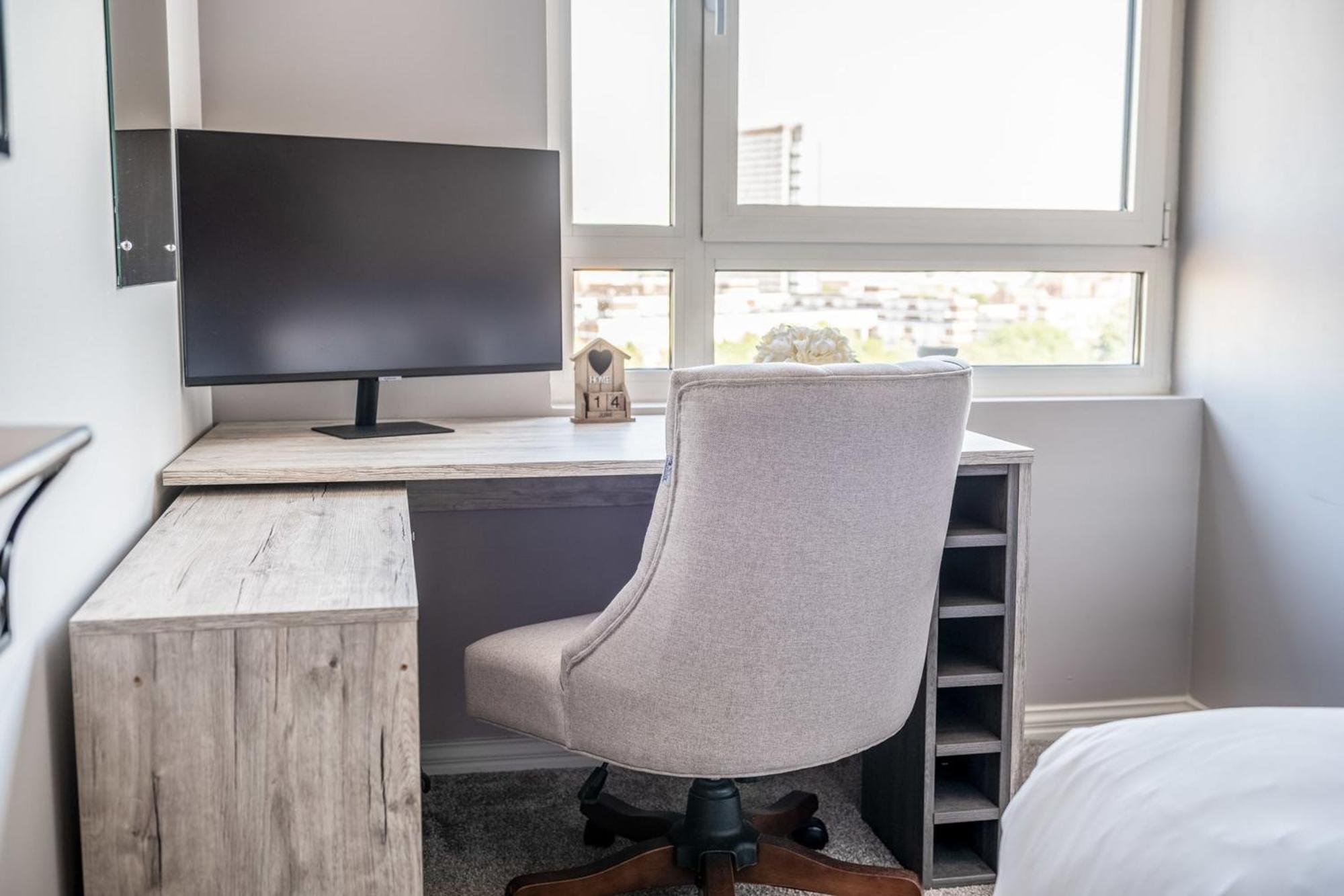 Canary Wharf Retreat With Free Secure Parking Londra Dış mekan fotoğraf