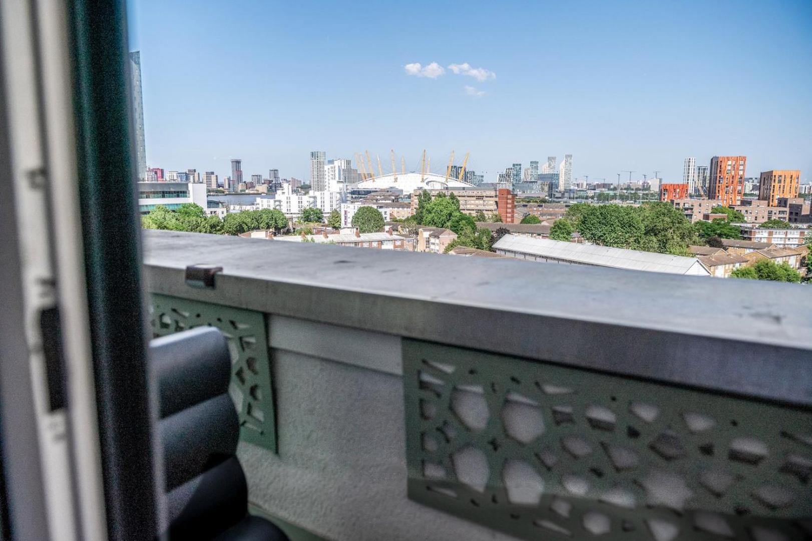 Canary Wharf Retreat With Free Secure Parking Londra Dış mekan fotoğraf