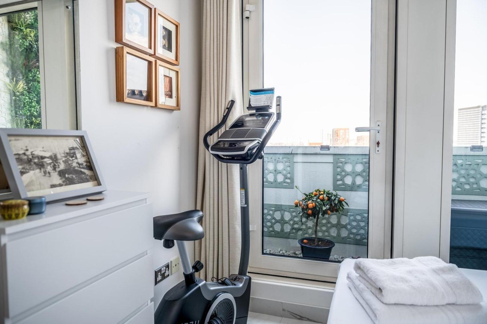 Canary Wharf Retreat With Free Secure Parking Londra Dış mekan fotoğraf